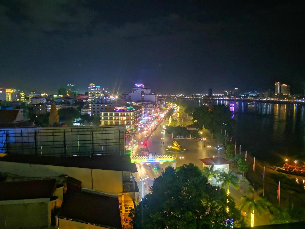 4 Rivers Hotel Phnom Penh Eksteriør billede